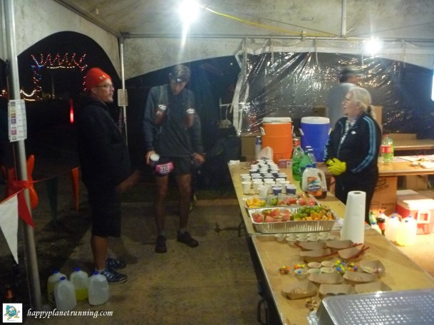 Run Woodstock 2017 - Friday night aid station 2