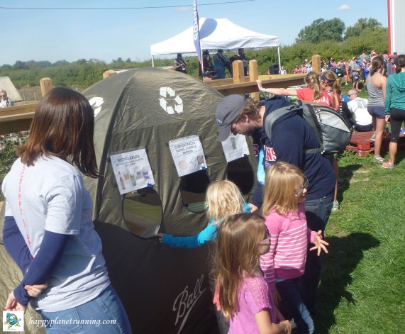 Scrumpy 2017 - kids checking out tent