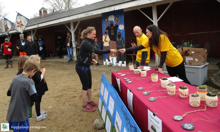 Upland Hills 10K 2019 - Robin accepting her handmade awards